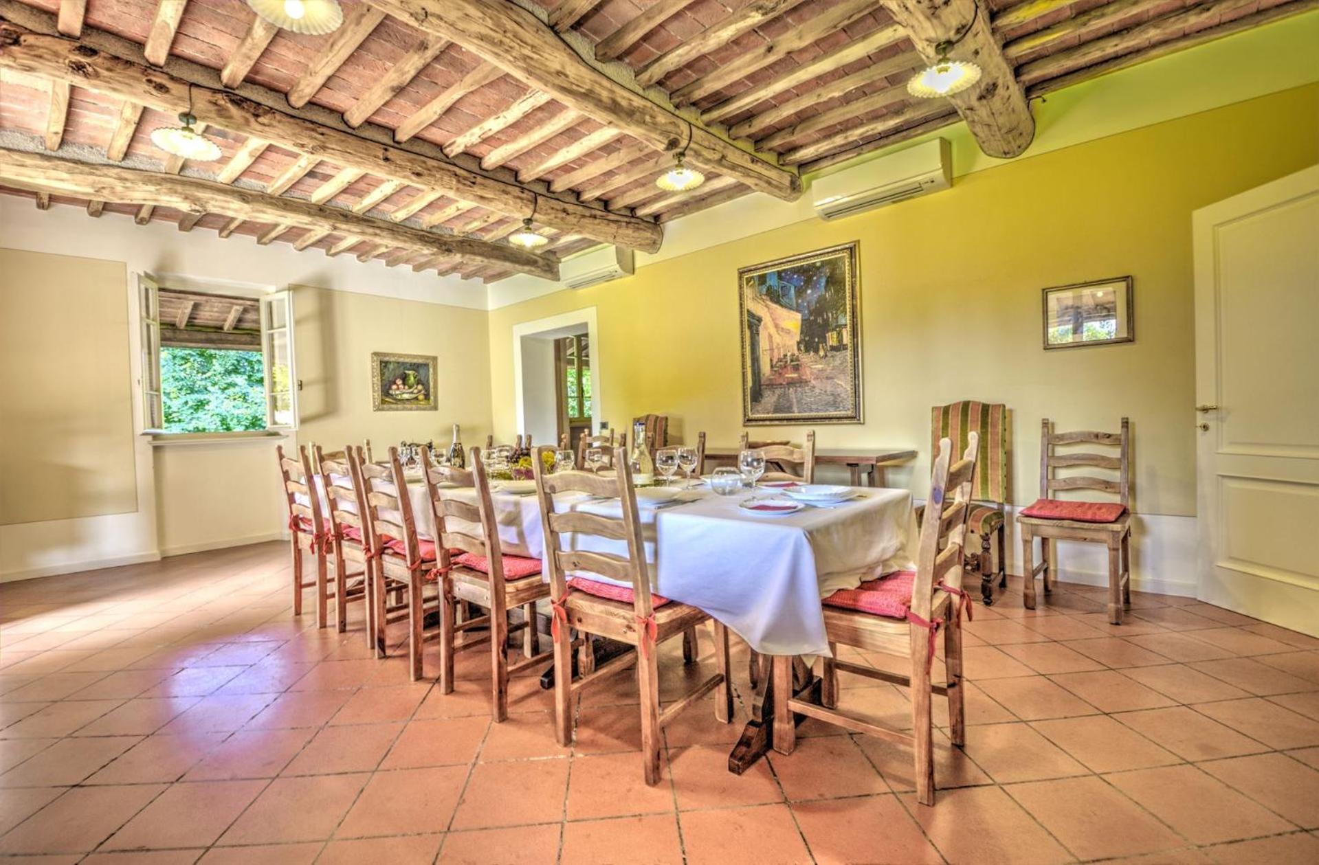 Lucca Cycling Holidays Il Tiglio Rooms Sant'Andrea di Compito ภายนอก รูปภาพ