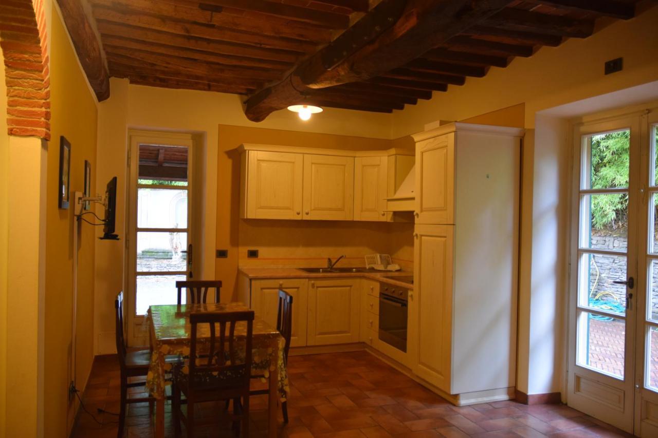 Lucca Cycling Holidays Il Tiglio Rooms Sant'Andrea di Compito ภายนอก รูปภาพ